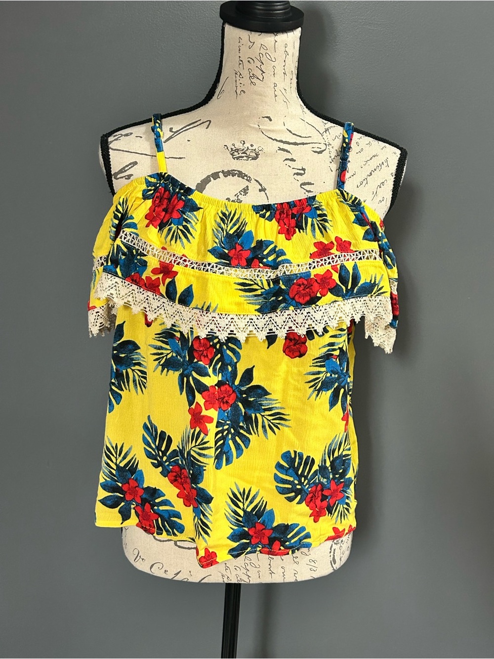 Yellow Floral Off-Shoulder Ruffle Top - Picture 5 of 8